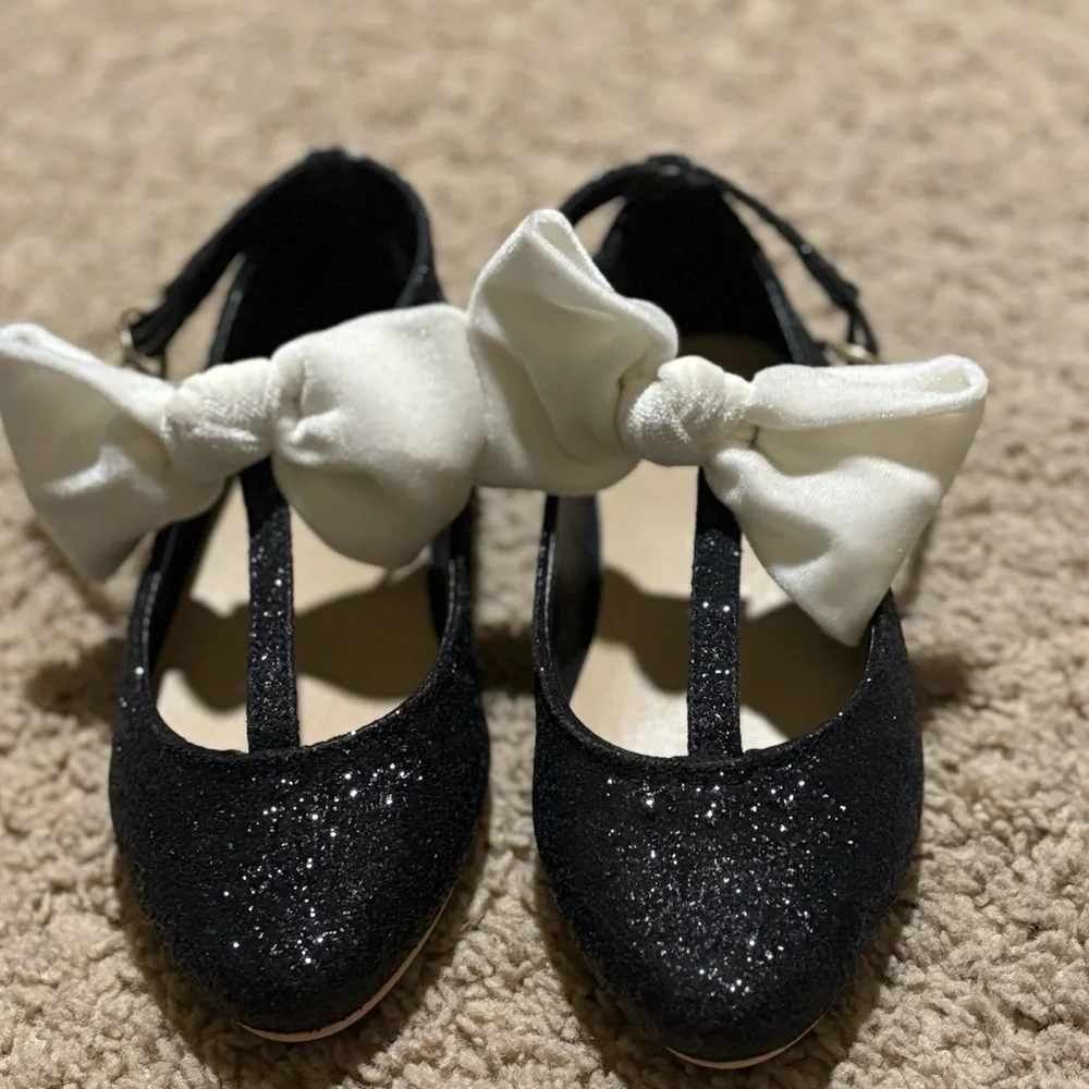 Janie and Jack Black Glitter Shoes with White Bow